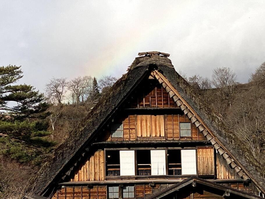 Апартаменти Way Shirakawago - Private, Free Parking And Newly Opened 2022 Way Shirakawago Екстер'єр фото