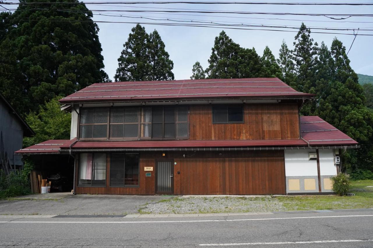 Апартаменти Way Shirakawago - Private, Free Parking And Newly Opened 2022 Way Shirakawago Екстер'єр фото